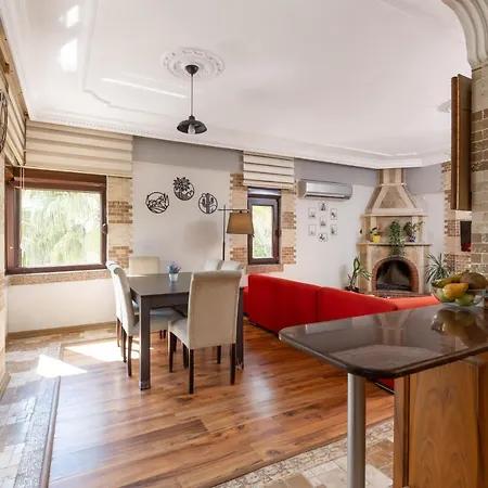 Large Duplex With Sea View Apartment