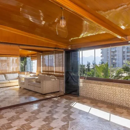 Large Duplex With Sea View Apartment